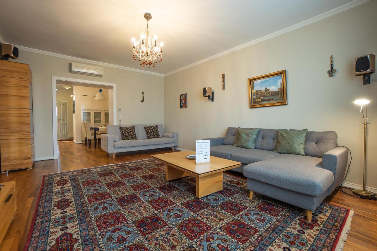 Apartment With A Balcony - 15 Min To City Center Viena Exterior foto