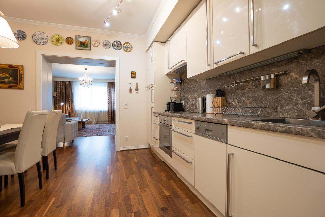 Apartment With A Balcony - 15 Min To City Center Viena Exterior foto
