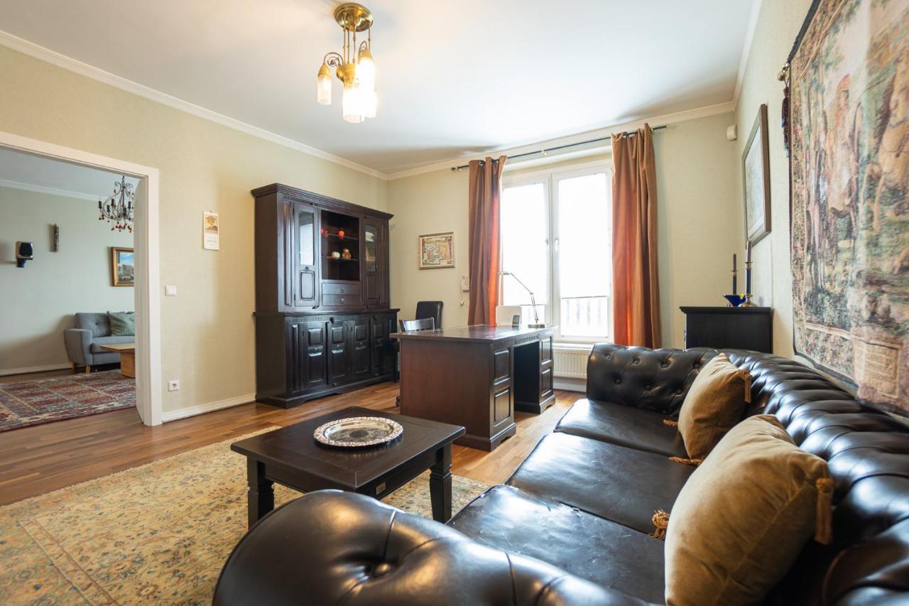 Apartment With A Balcony - 15 Min To City Center Viena Exterior foto