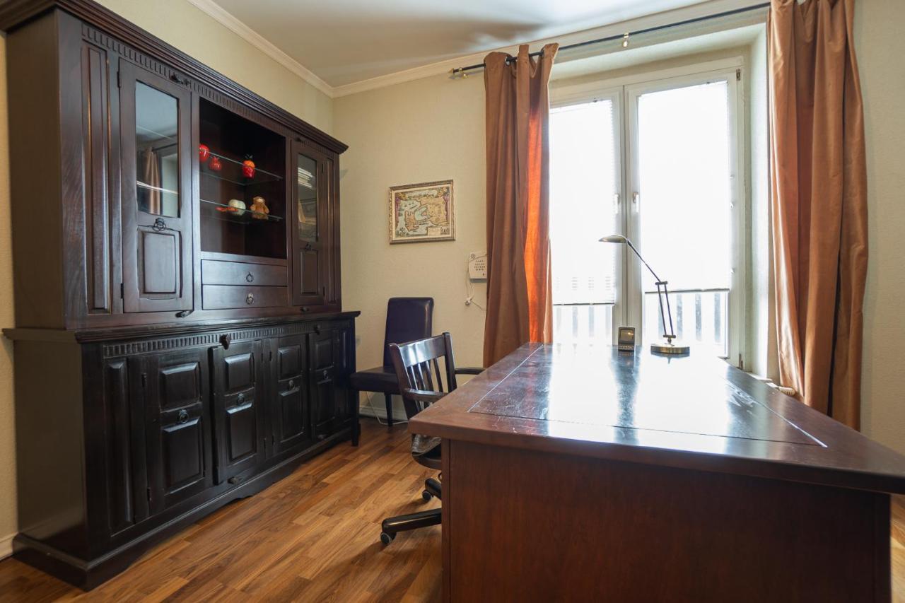 Apartment With A Balcony - 15 Min To City Center Viena Exterior foto